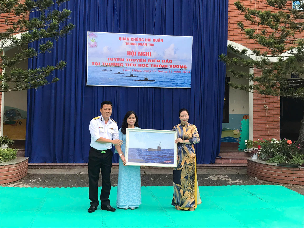 Học sinh Đà Lạt được tuyên truyền về biển đảo Việt Nam