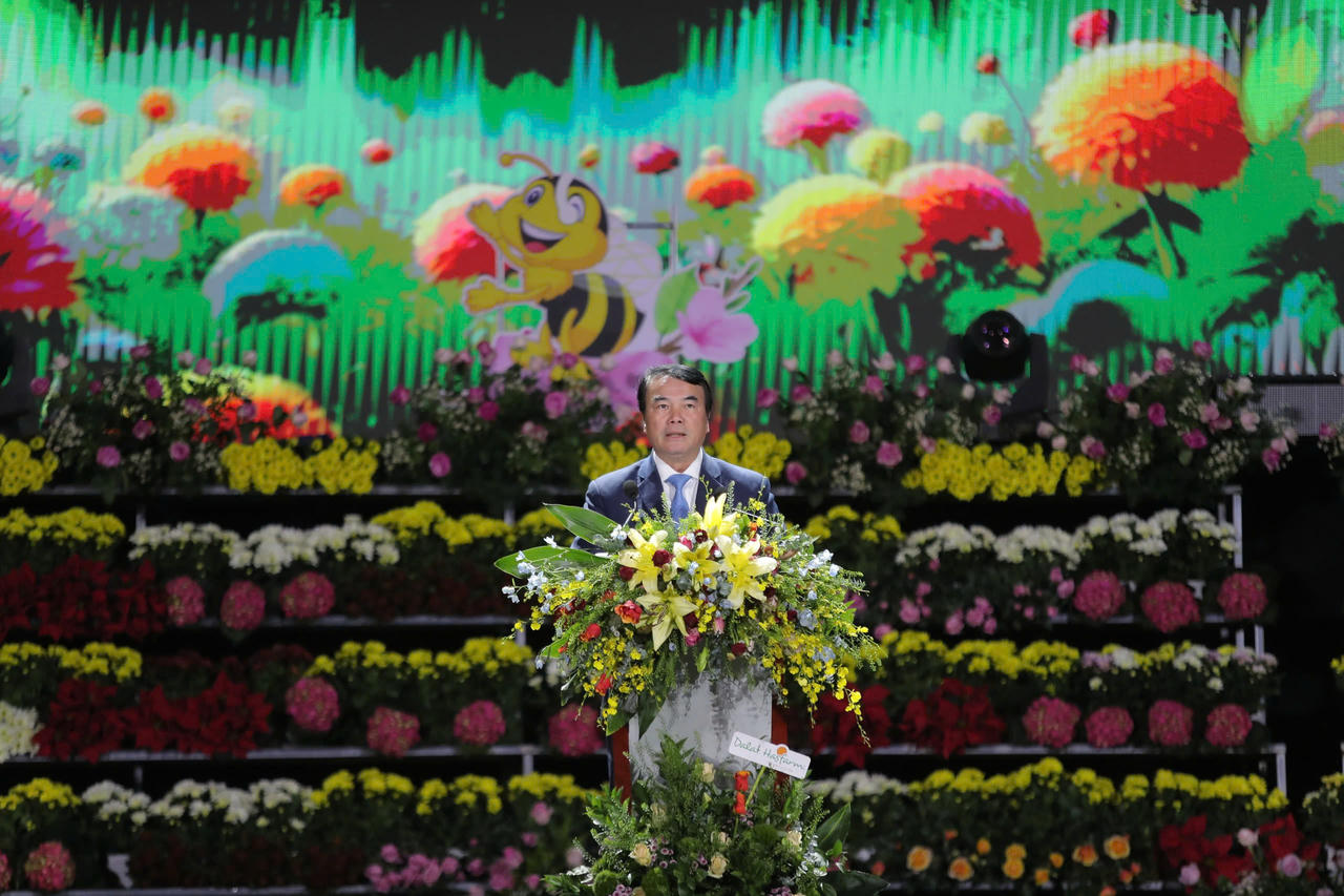 Lâm Đồng đón 2 triệu lượt khách dịp Festival Hoa