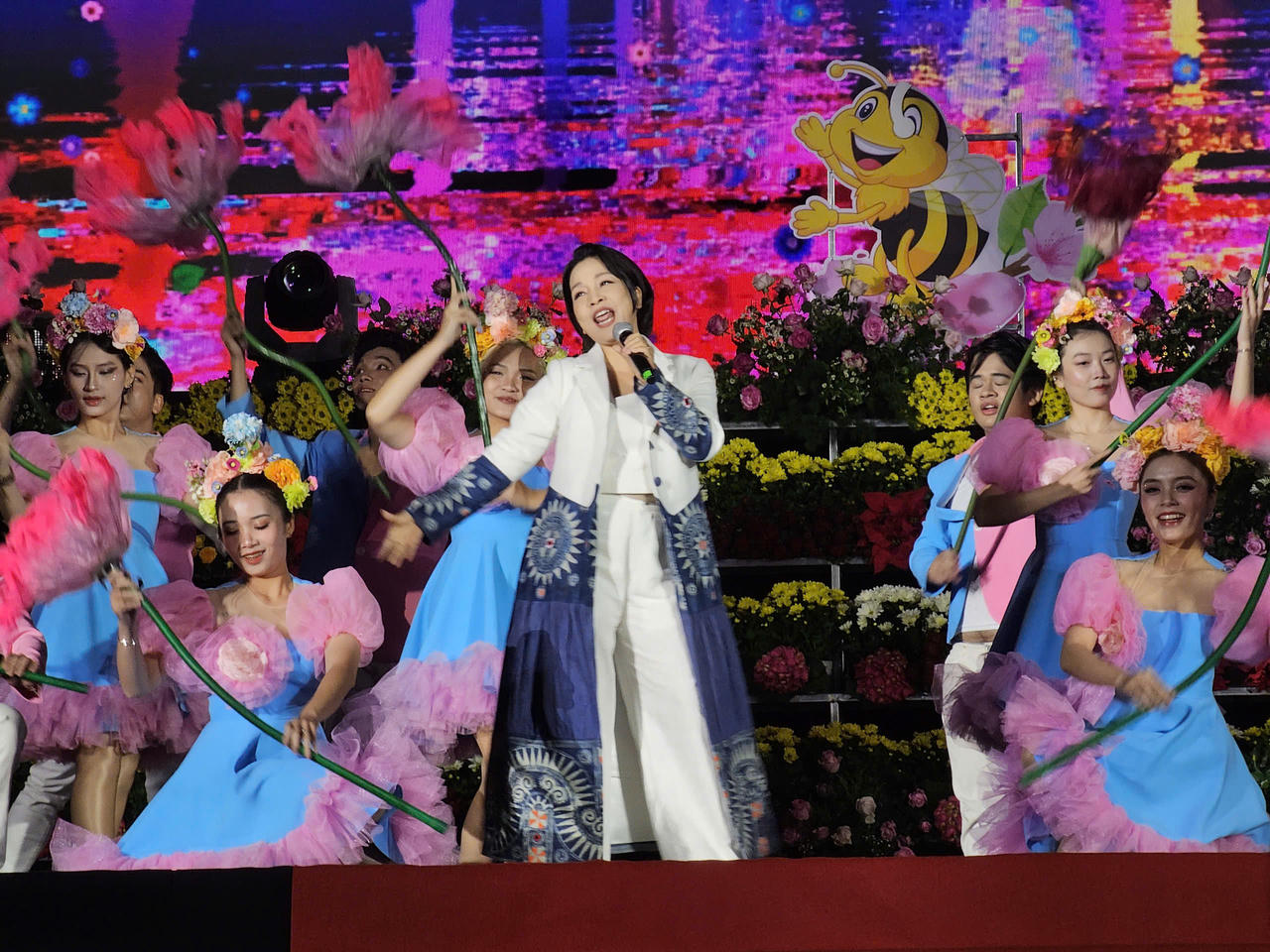 Lâm Đồng đón 2 triệu lượt khách dịp Festival Hoa