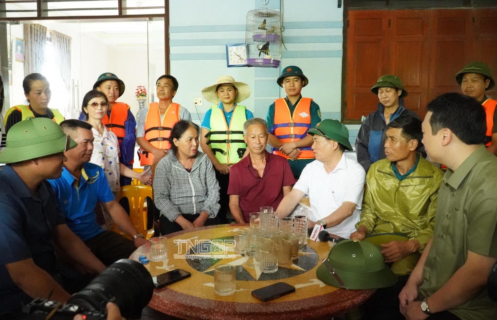 Phó Thủ tướng Hồ Đức Phớc kiểm tra công tác khắc phục hậu quả mưa lũ tại Thái Nguyên, Bắc Kạn, Cao Bằng 