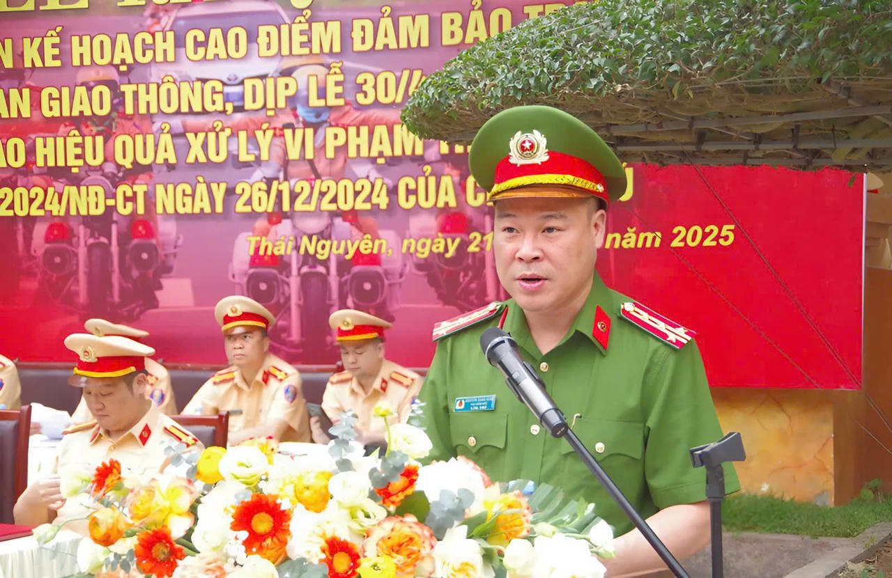 Công an tỉnh Thái Nguyên ra quân đảm bảo trật tự an toàn giao thông