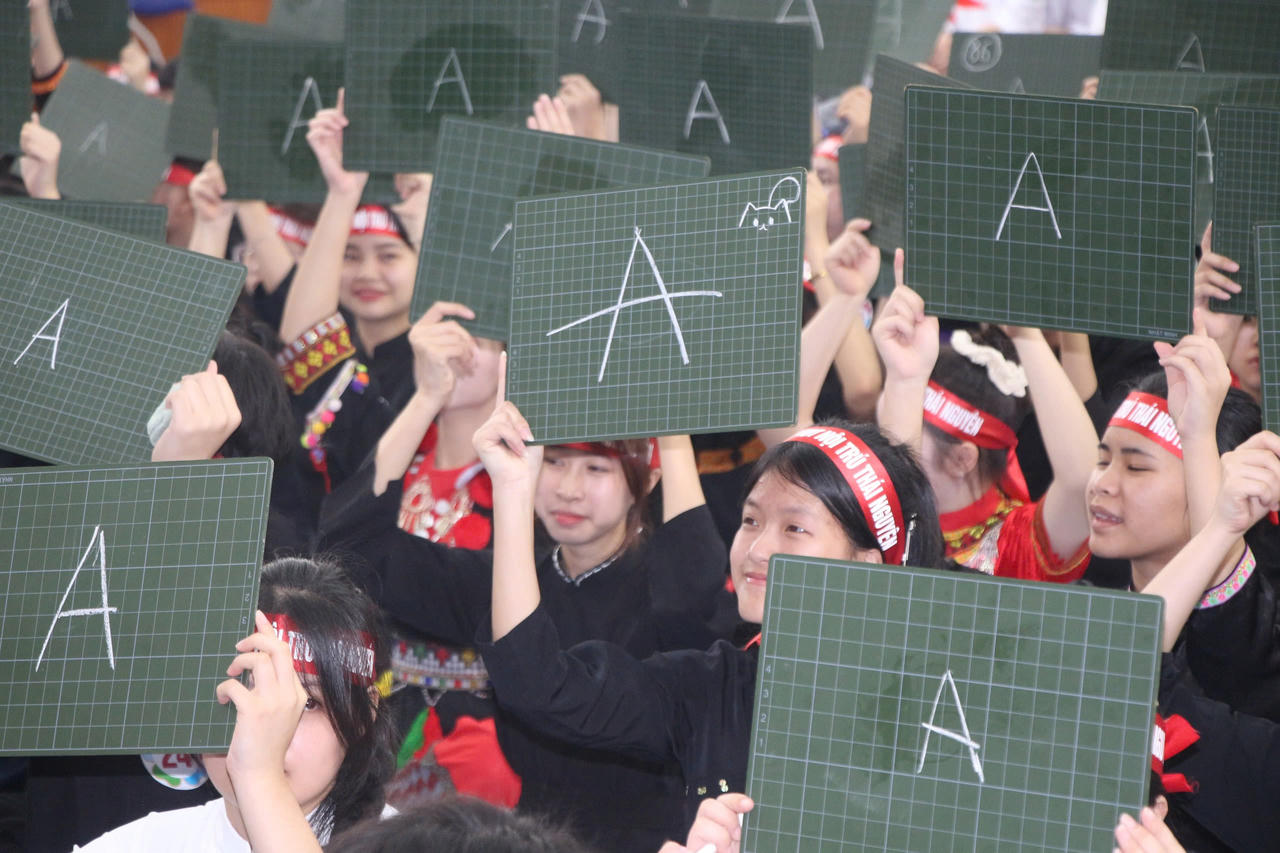 Thái Nguyên đưa giáo dục di sản văn hóa vào học đường 