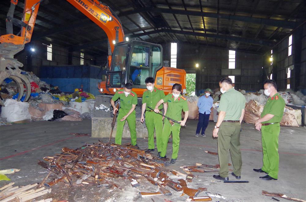 Công an tỉnh Thái Nguyên quyết liệt thu hồi, xử lý vũ khí trái phép