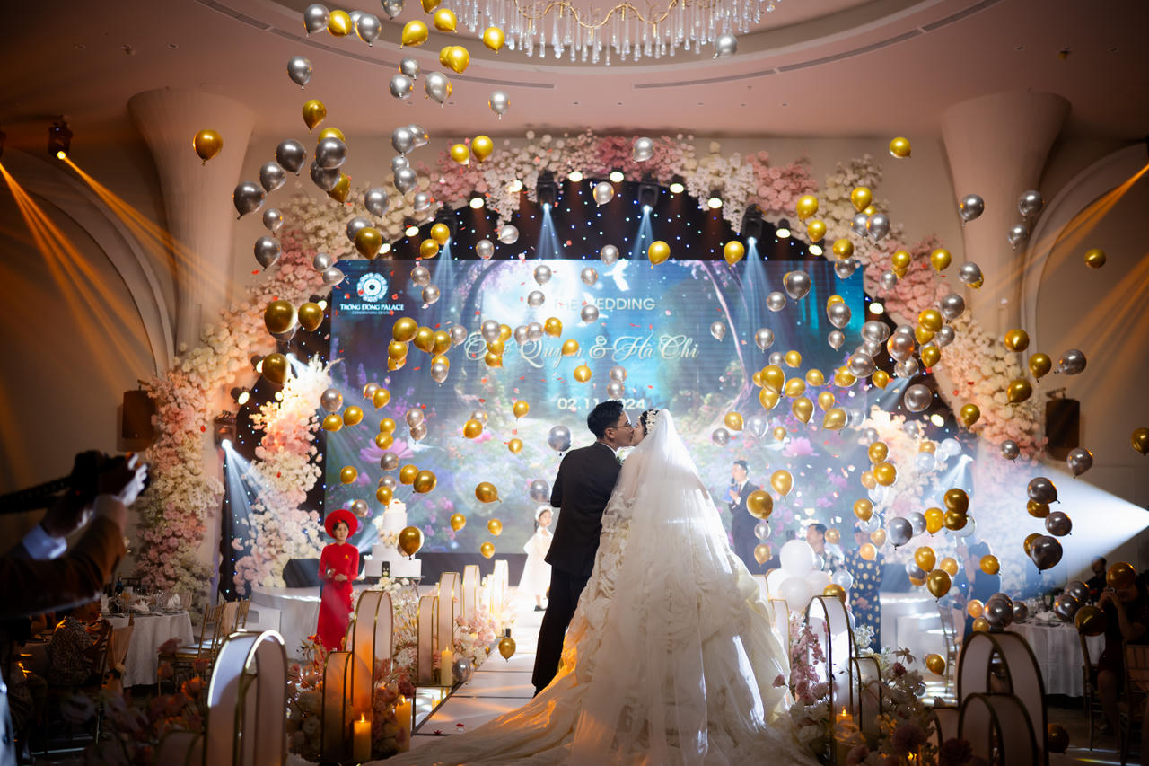 Trống Đồng Palace - 15 năm vững vàng dẫn đầu ngành sự kiện và tiệc cưới miền Bắc 