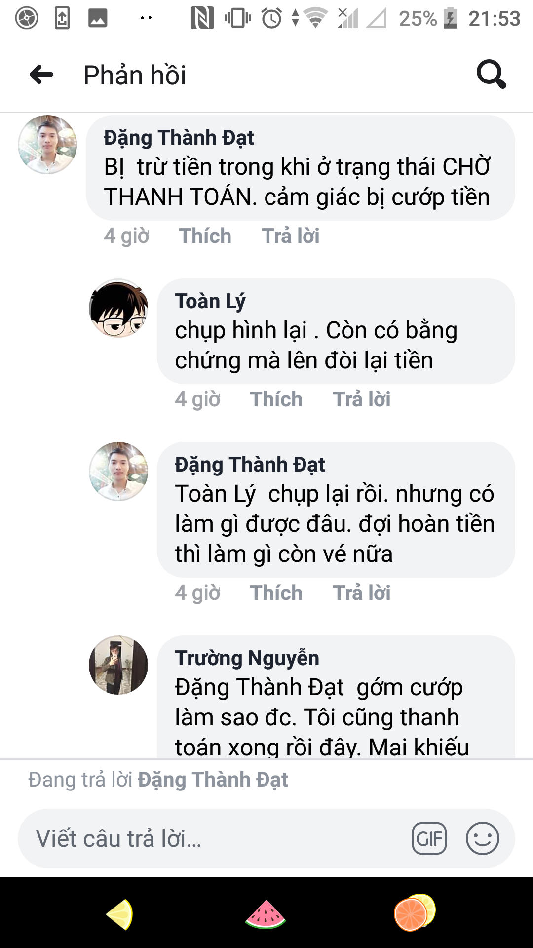 Người mua online bức xúc vì kẹt mạng, xe thương binh lại 'vây' VFF 'đòi' vé