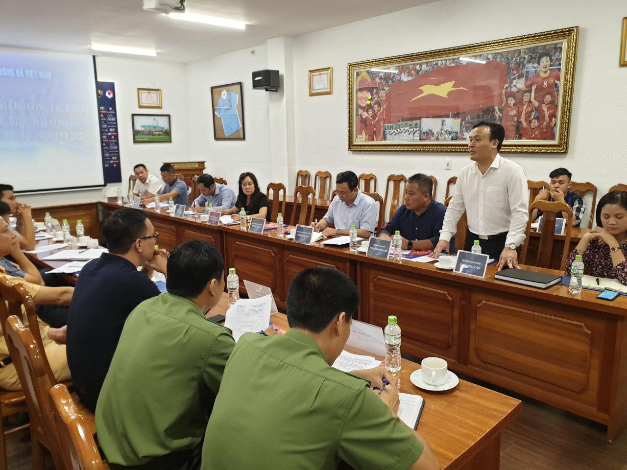 Gắn hàng chục camera giám sát trên Sân vận động Quốc gia Mỹ Đình