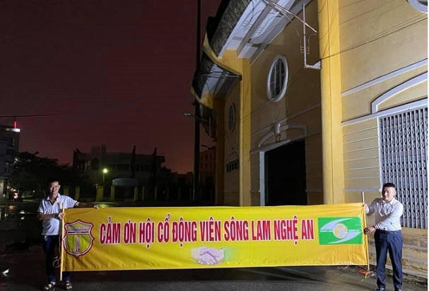 SLNA “có giúp” DNH Nam Định trụ hạng?