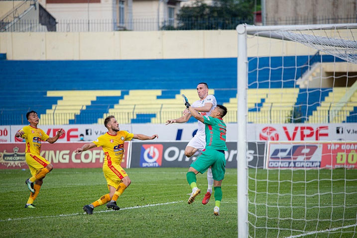 V.League sẽ trở lại vào tháng 2/2022