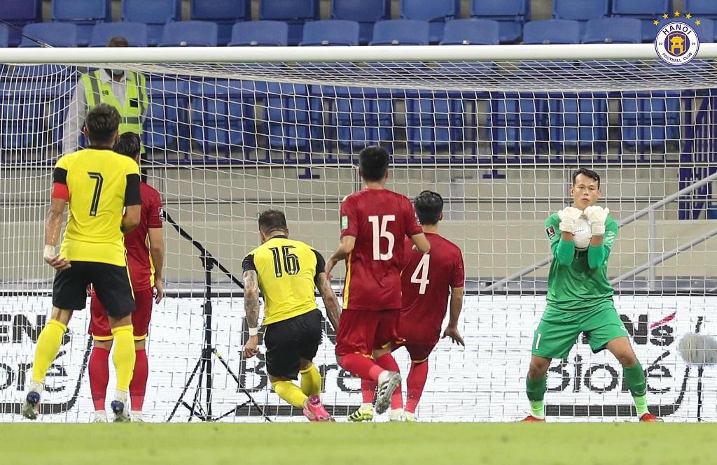  Trận đấu 'hồi sinh' Bùi Tấn Trường