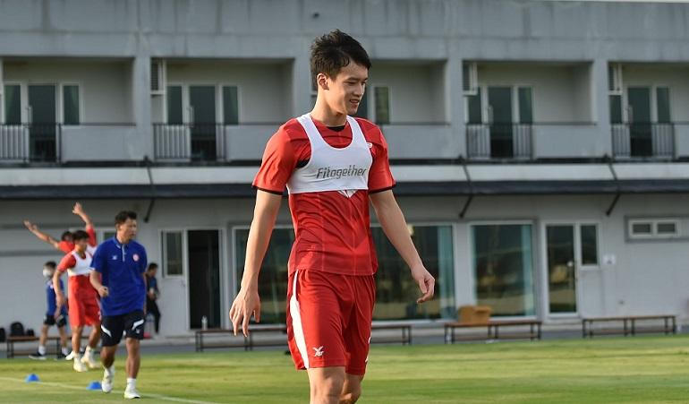 Thầy trò HLV Trương Việt Hoàng nói gì trước trận gặp đương kim vô địch Ulsan Hyundai?