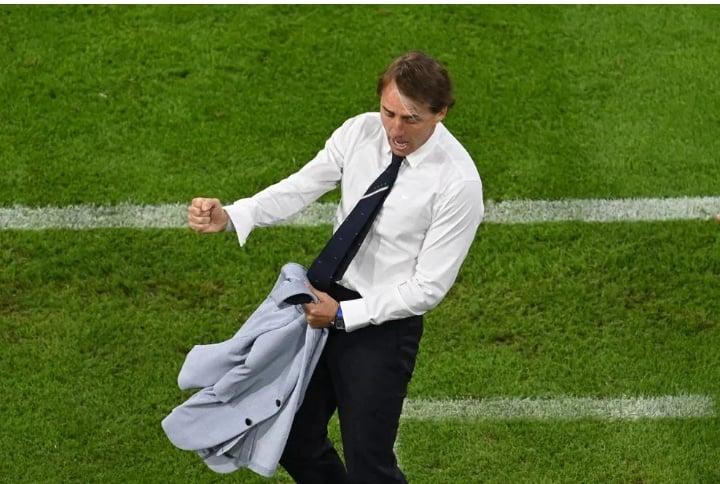 Chung kết Anh- Italia: Đấu trường sinh tử 