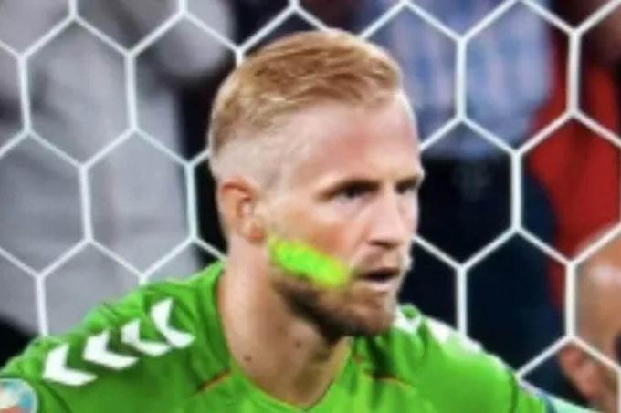 Đan Mạch rời EURO trong oan ức 