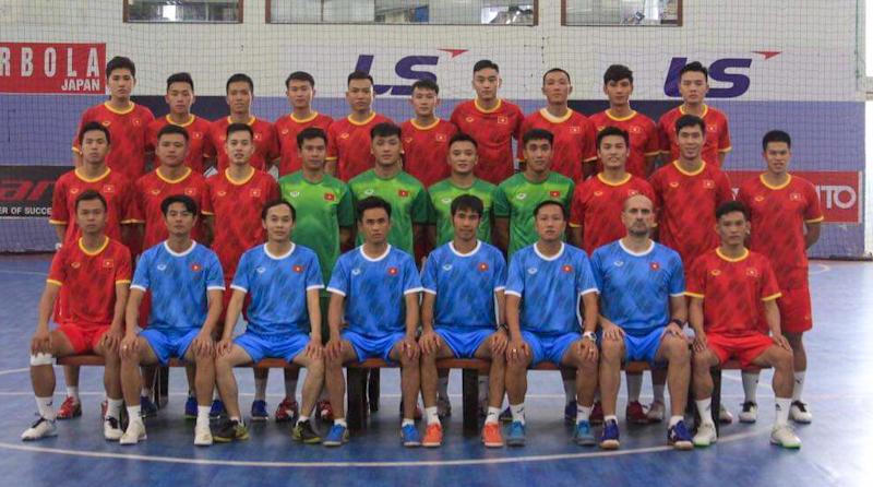 25/8, đội tuyển Futsal lên đường sang Tây Ban Nha