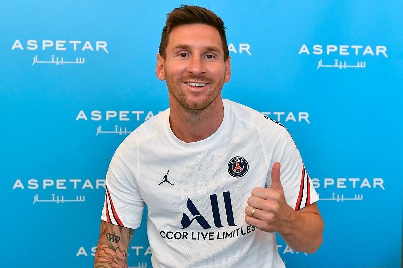 Những bước đi đầu tiên của Leo Messi ở Paris