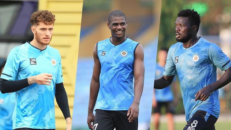 Hủy V.League, 'ngoại binh' rời Việt Nam 