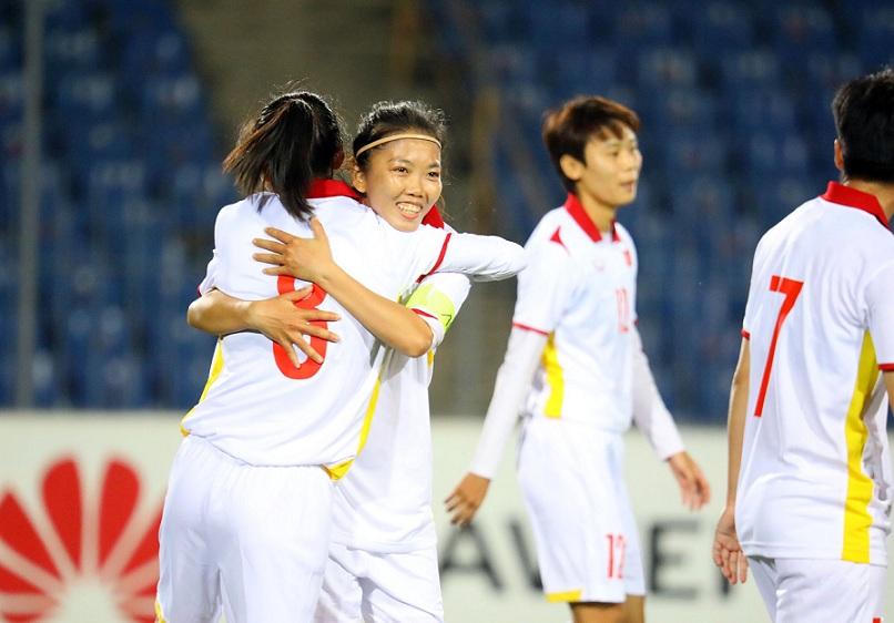 HLV Mai Đức Chung: 'Đối thủ Tajikistan không đáng ngại'