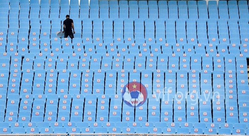 Sân Mỹ Đình trước giờ khai cuộc