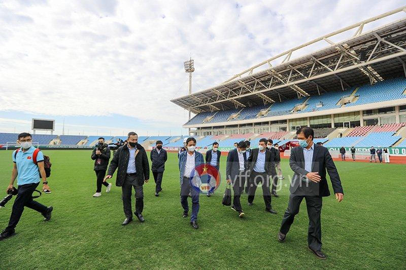 Sân Mỹ Đình trước giờ khai cuộc