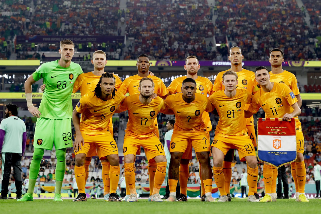 Hà Lan vào vòng 1/8