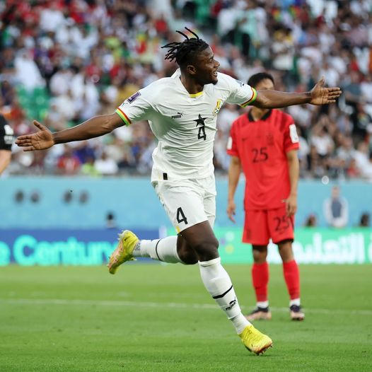 Ghana trỗi dậy mạnh mẽ