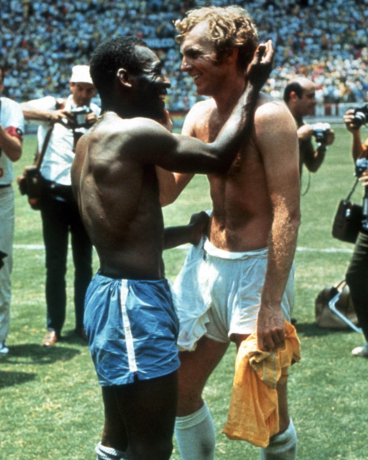 Yên nghỉ nhé Pele