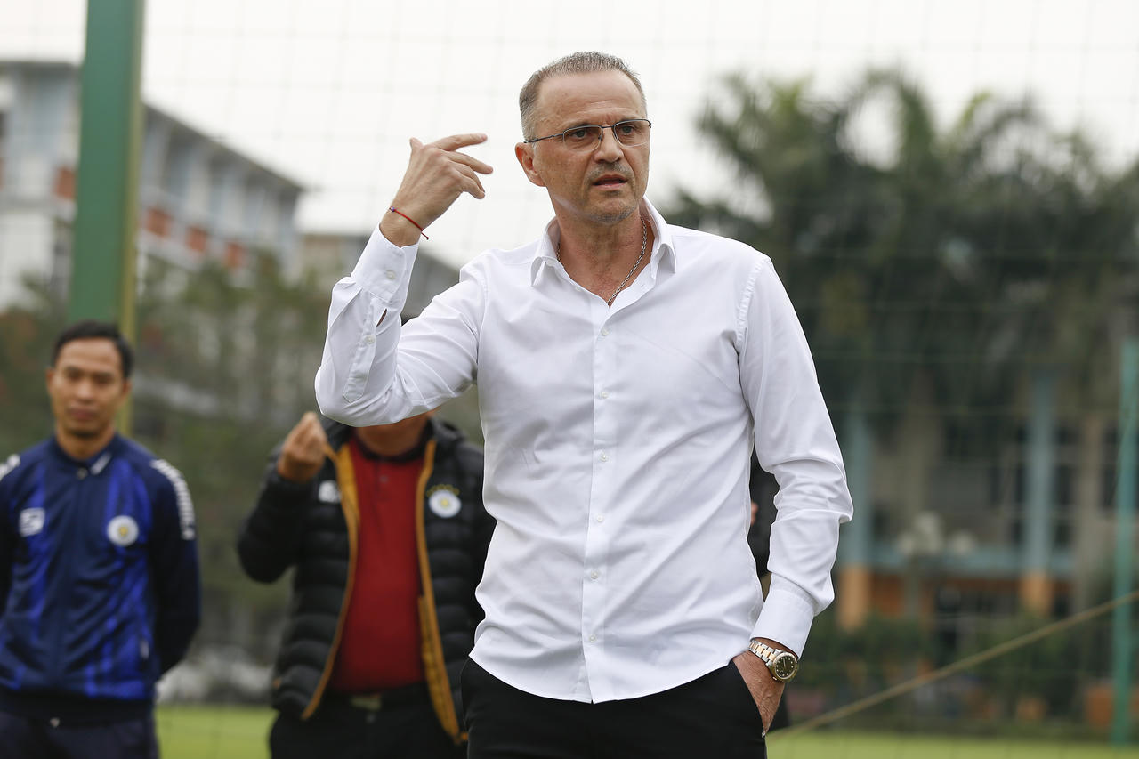 Božidar Bandović trở thành huấn luyện viên trưởng Hà Nội FC 