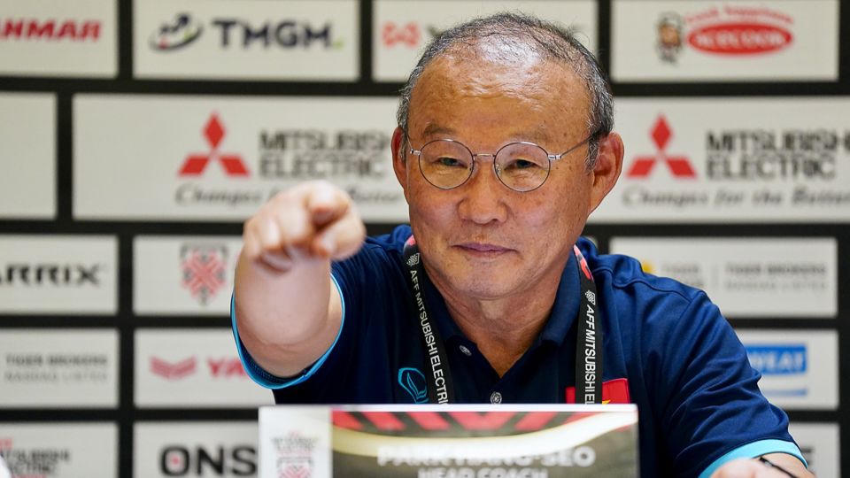 Chơi đôi công với người Thái là cái bẫy?