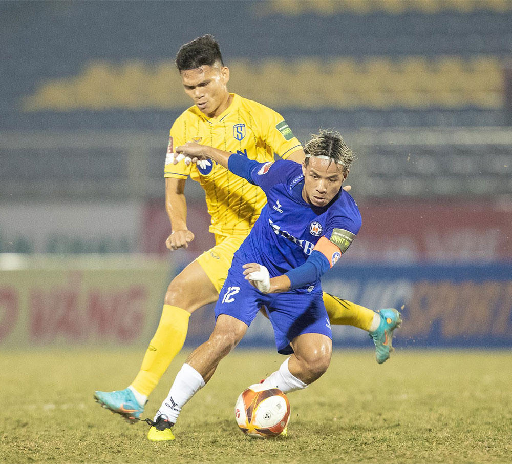 Tân binh nổi sóng