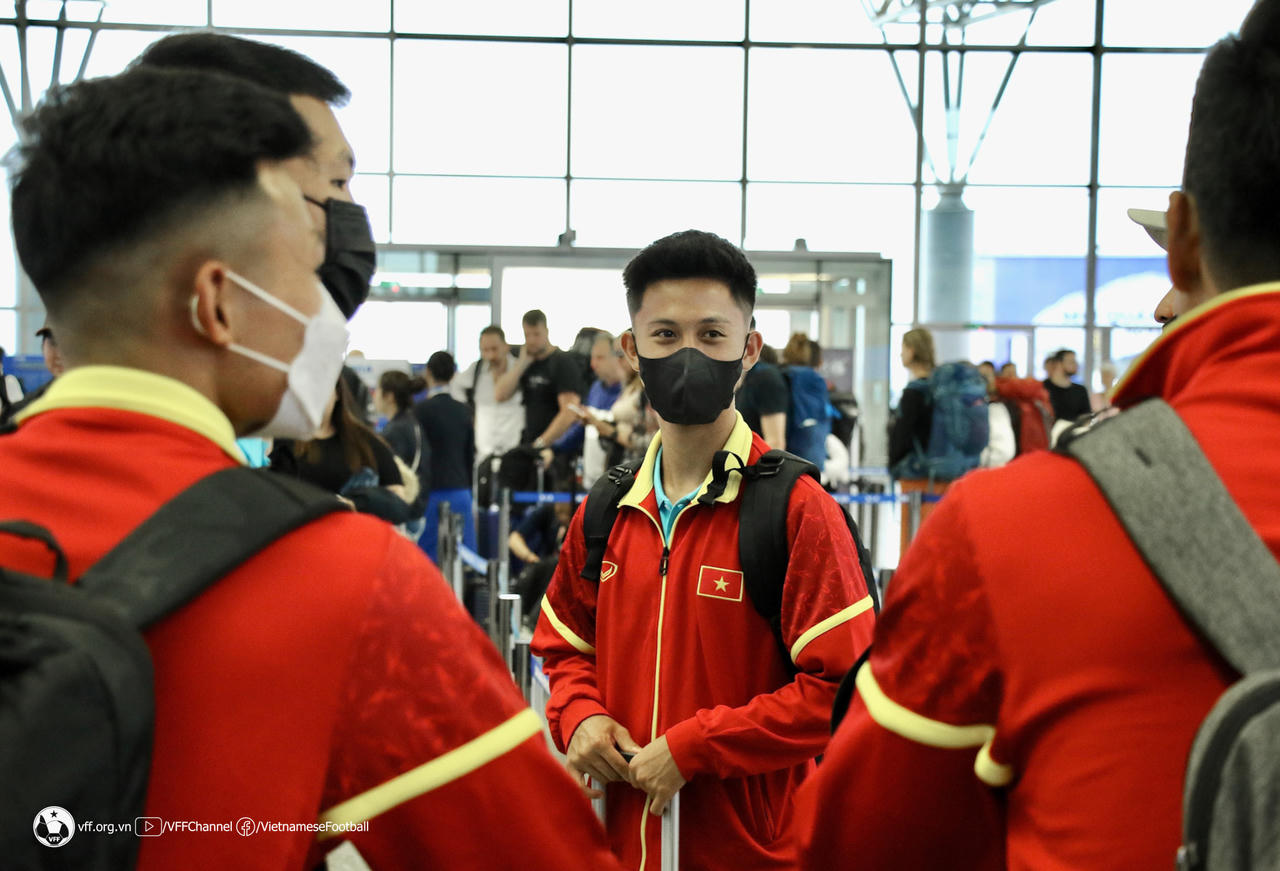 U23 Việt Nam lên đường sang Qatar