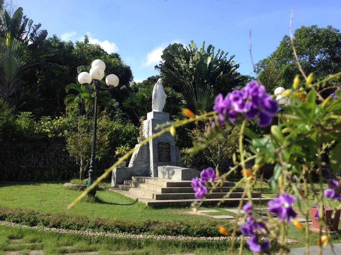 "Ôi, những người khóc lẻ loi một mình... "