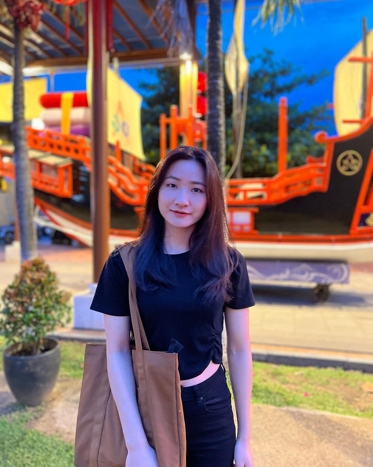 Vẻ đẹp thơ ngây của võ sĩ giành 2 HCV SEA Games