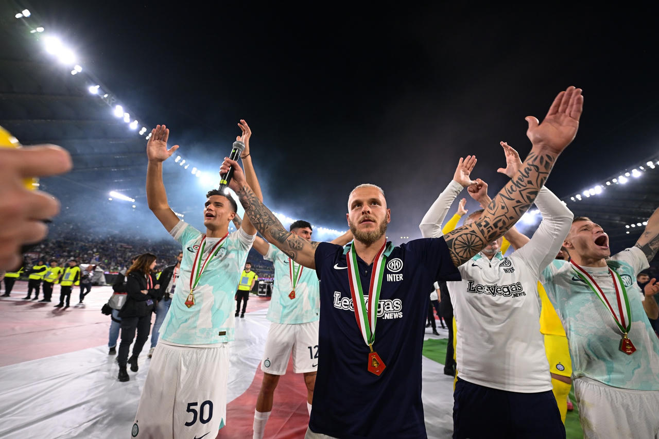 Inter Milan lần thứ 9 đoạt cúp Quốc Gia Italia