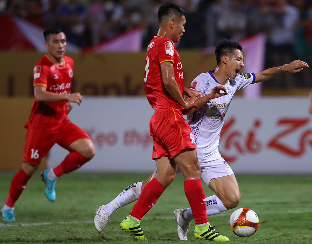 V.League: Hà Nội FC có bảo vệ được chức vô địch?