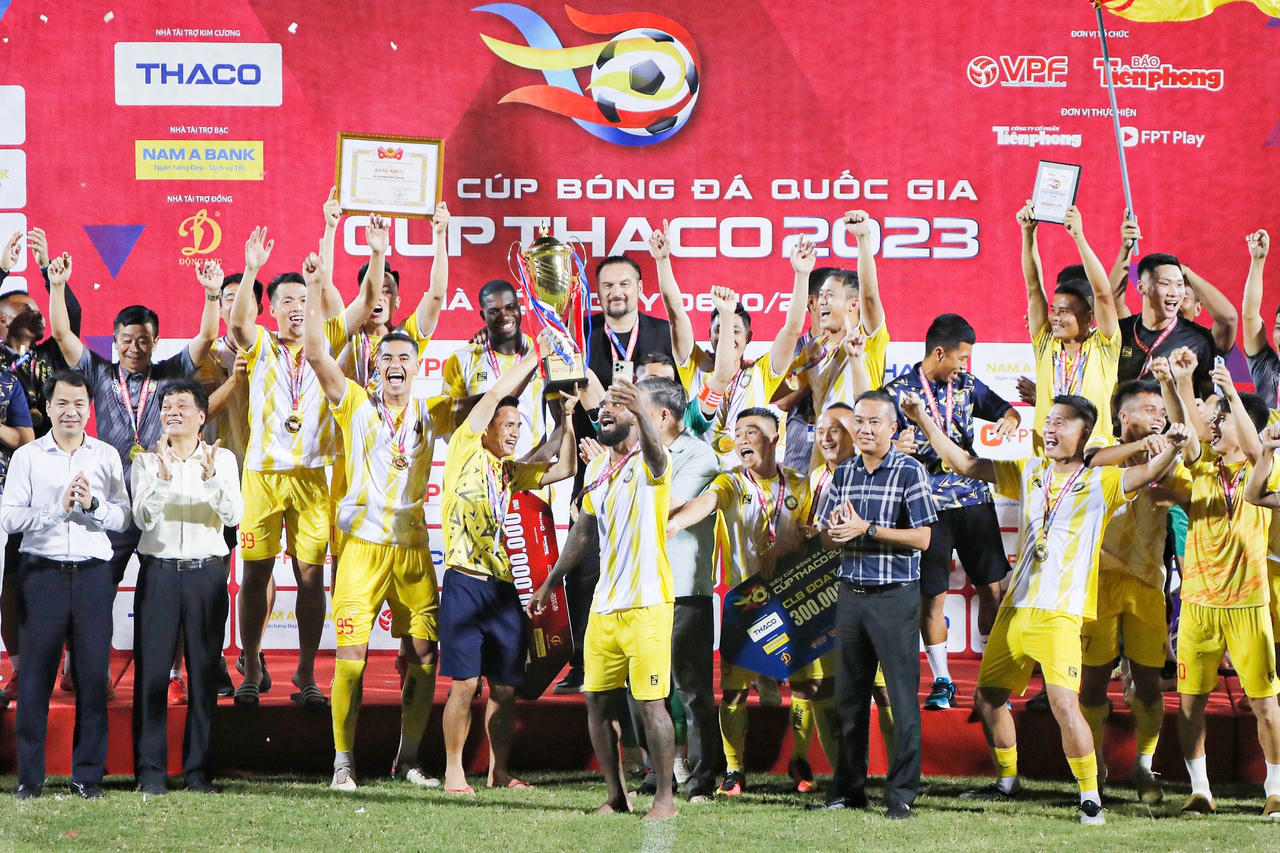 Khởi tranh V.League 2023/24: Hấp dẫn ngay từ vòng đầu 