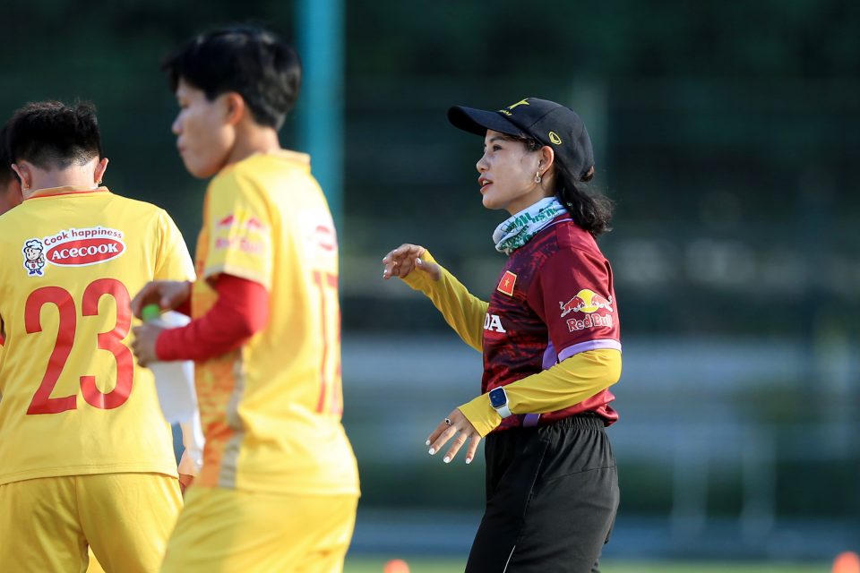 Nữ Việt Nam sẽ lên đường tới Uzbekistan vào ngày 23/10.