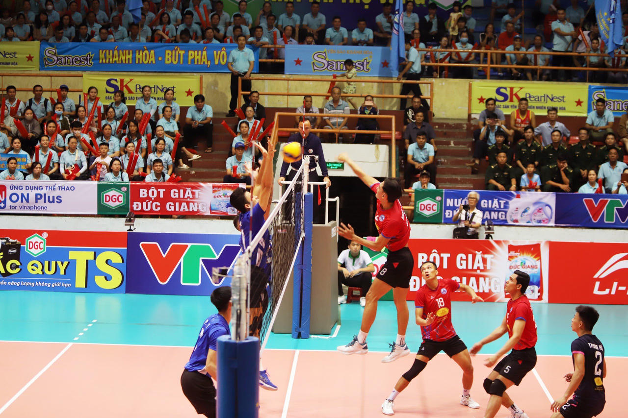 Khai mạc Vòng chung kết Giải bóng chuyền nam vô địch quốc gia