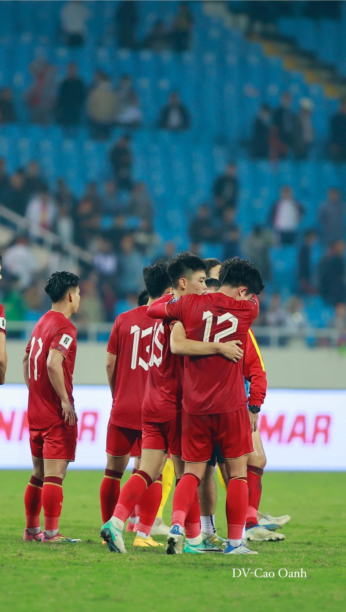 Rơi lệ trên sân Mỹ Đình