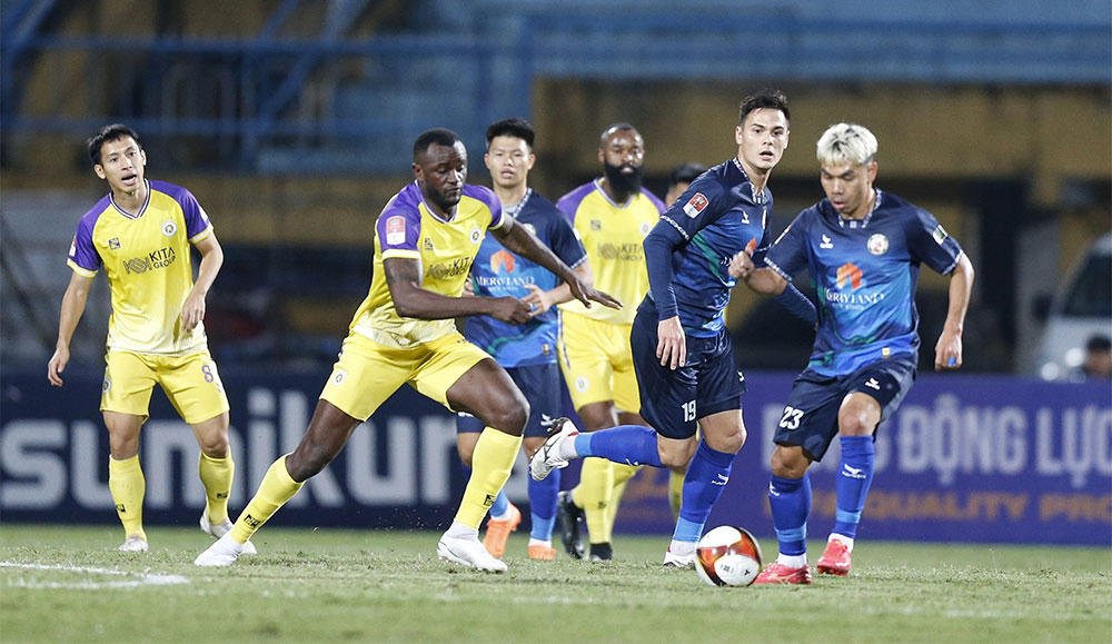 V.League: Hai đại diện thủ đô thất bại