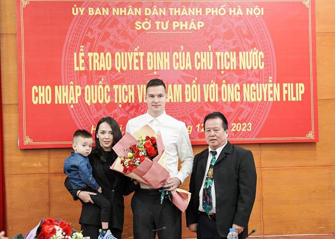 Nguyễn Filip: "Tôi là nòi giống Lạc Hồng"