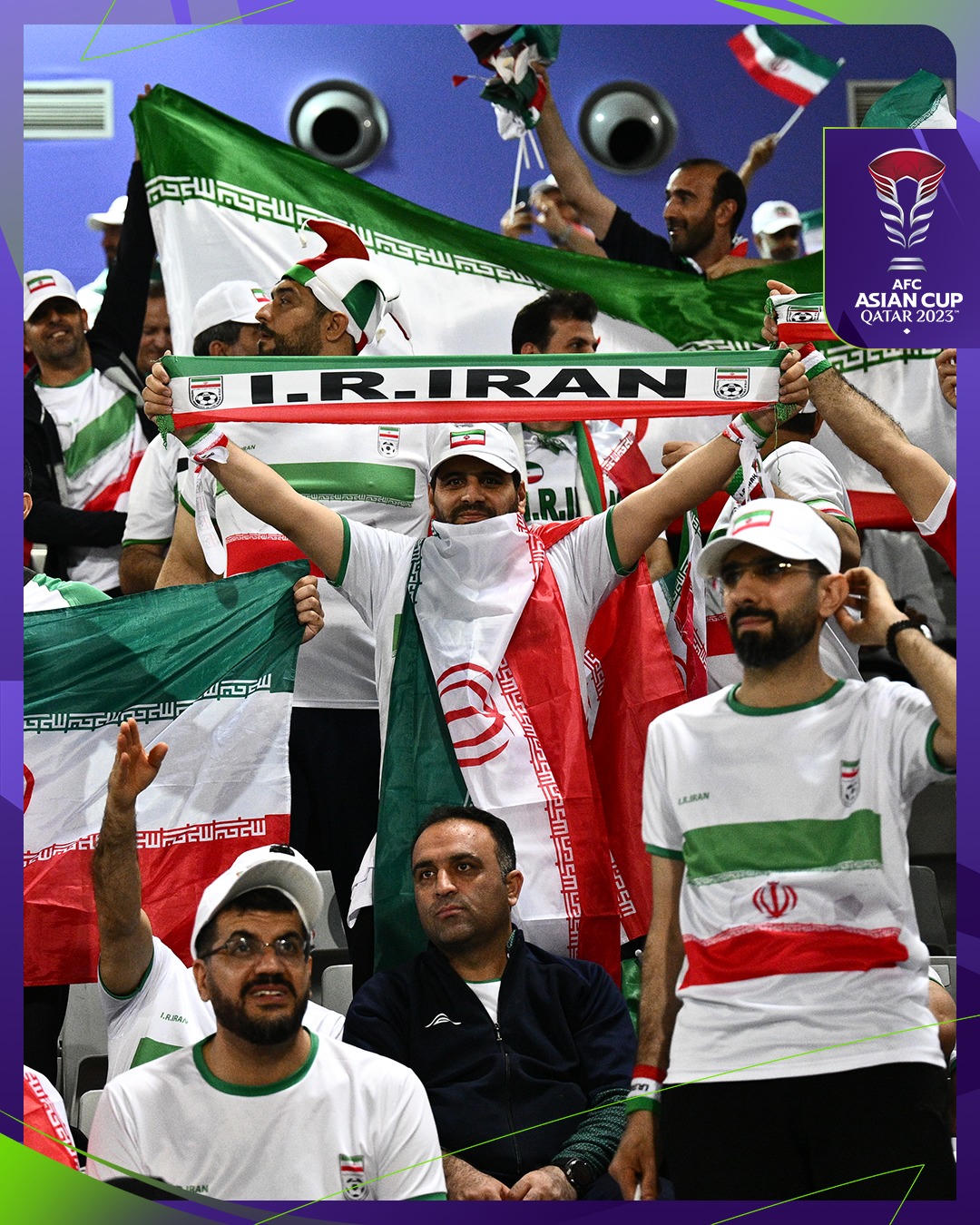 Iran vào tứ kết trong một trận đấu nhiều nước mắt