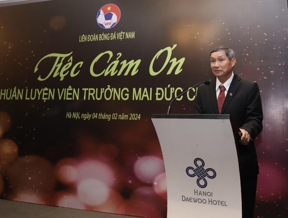 VFF tri ân HLV Mai Đức Chung 