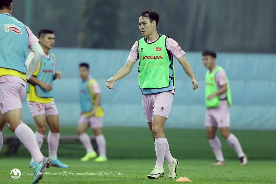 Công Phượng lỡ chuyến du đấu Indonesia