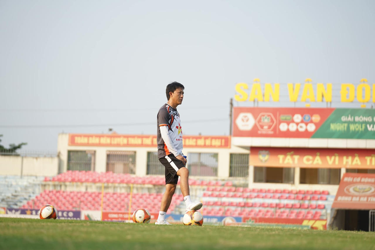 HLV Nguyễn Thành Công: 5 cầu thủ sử dụng chất cấm là bài học đắt giá