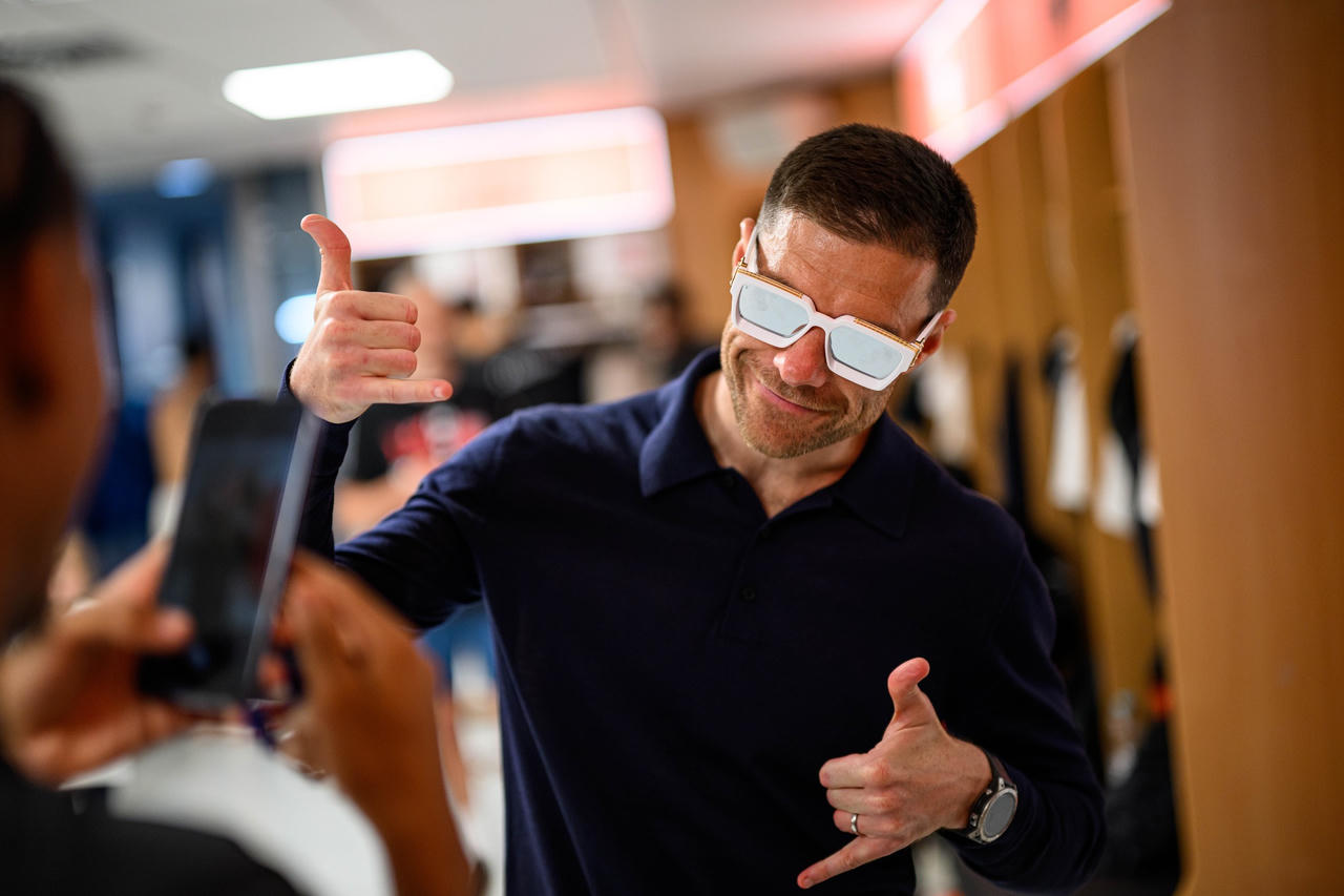 Bayer Leverkusen: Kẻ bất bại của bóng đá Đức