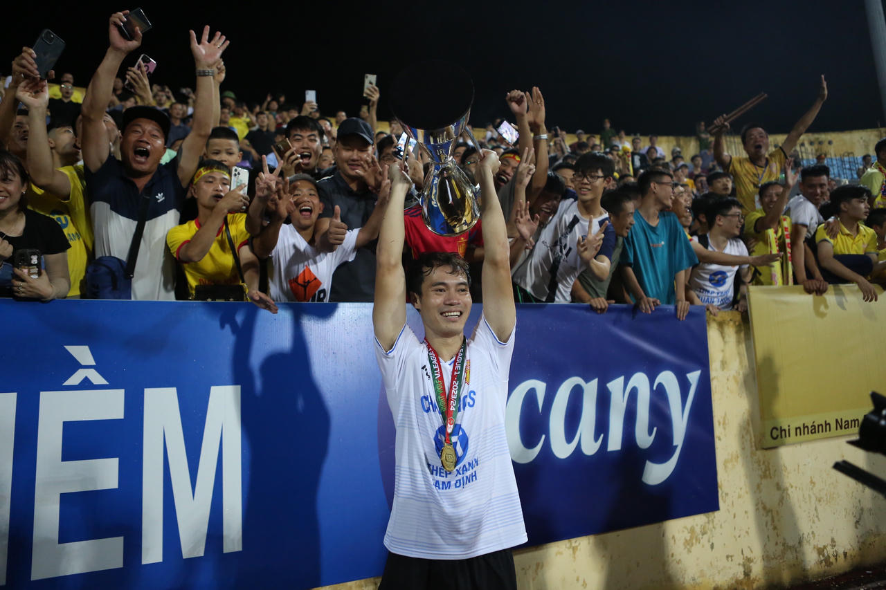  Thép Xanh Nam Định vô địch V.League
