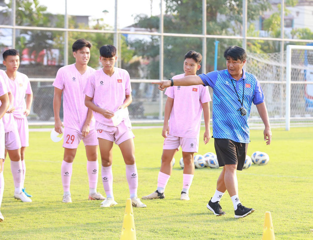 U16 Việt Nam gặp U16 Thái Lan ở bán kết