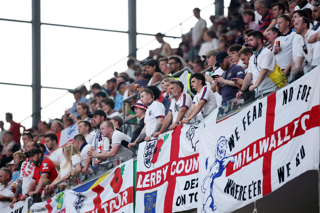 Đội tuyển Anh vào bán kết sau loạt 11 mét