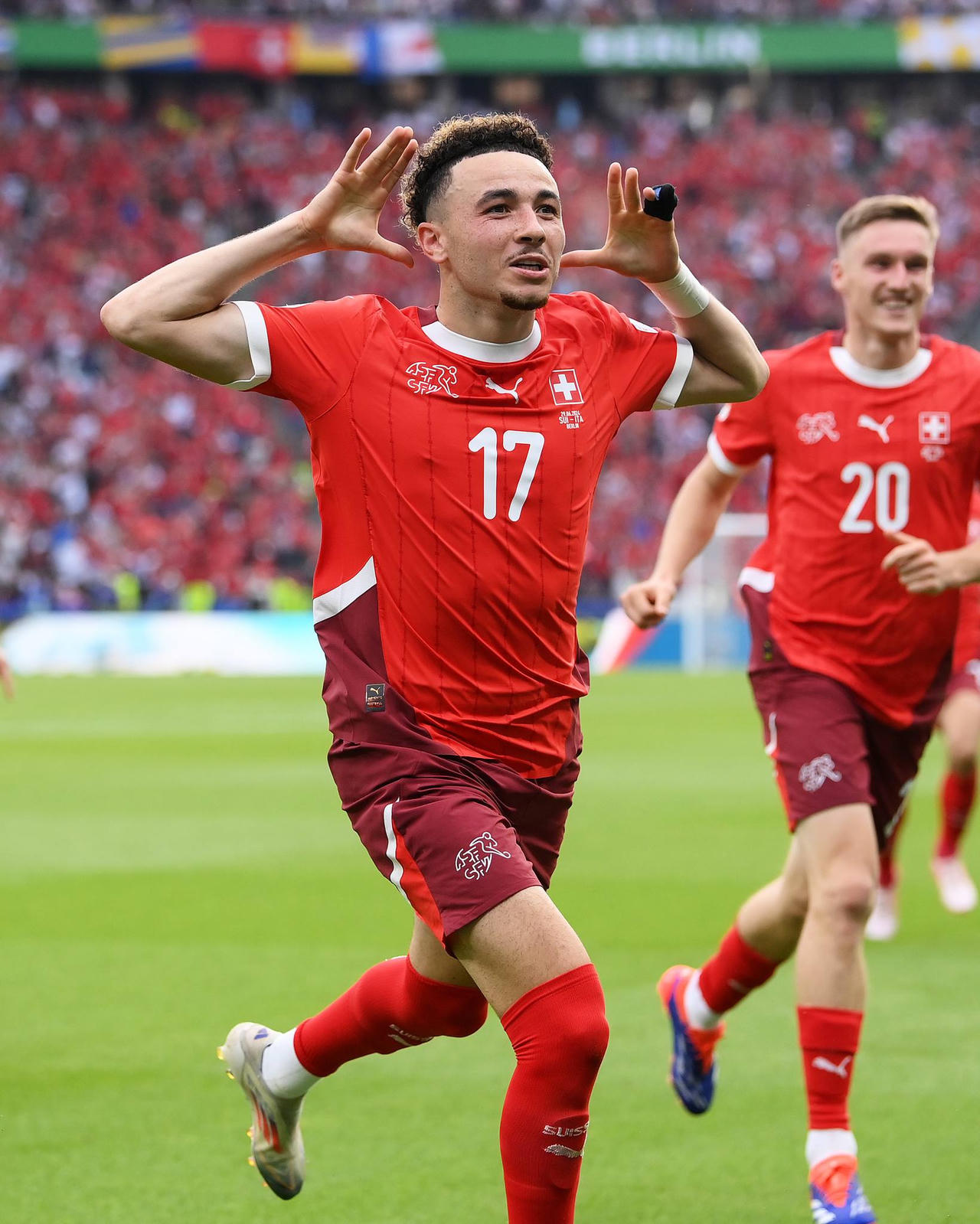 Thuỵ Sĩ hạ bệ 'nhà vua'