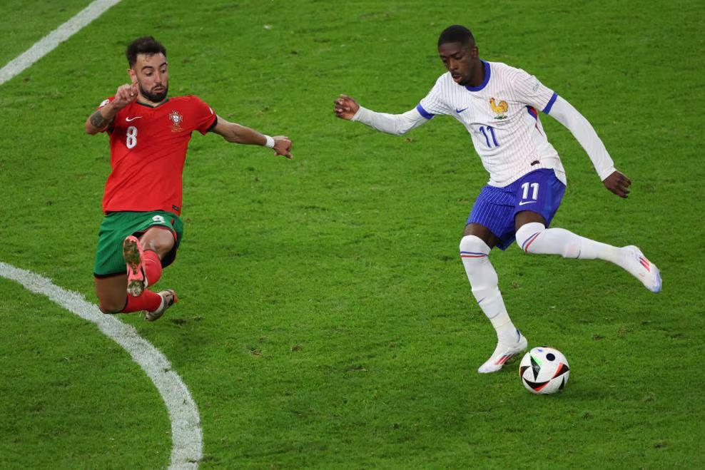 Ronaldo buồn bã rời EURO 2024