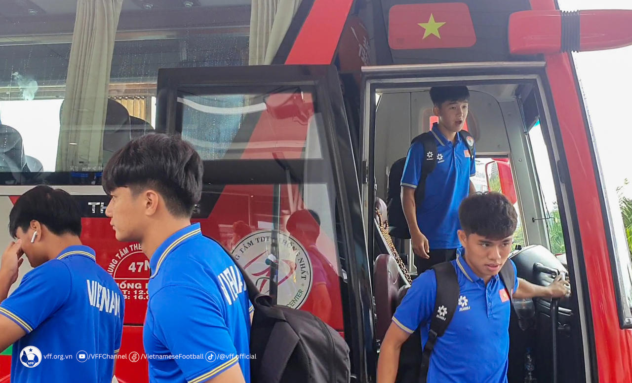  U19 Việt Nam lên đường dự Giải vô địch U19 Đông Nam Á 